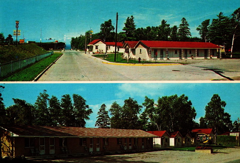Parkside Inn (Parkside Motel) - Vintage Postcard (newer photo)
